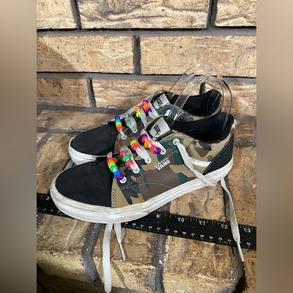 ‎Camo vans